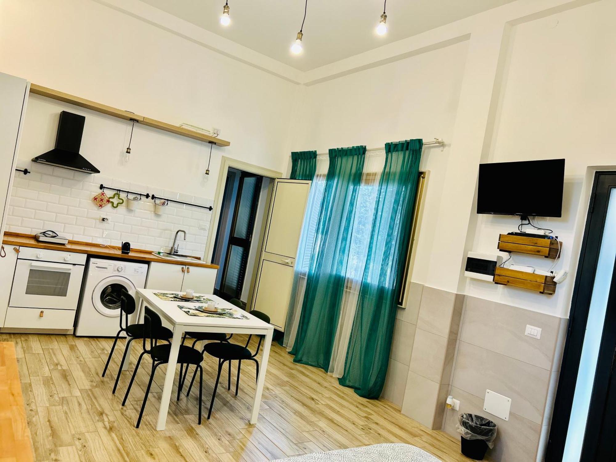 Villetta Gallo B&B Casa Vacanze Humanitas Catania Centro Sicilia Clinica Humanitas 米斯泰尔比安科 外观 照片